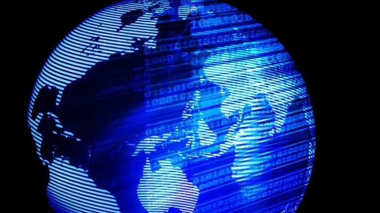 John Shipton, Julian Assange, Geopolítica, Multipolar