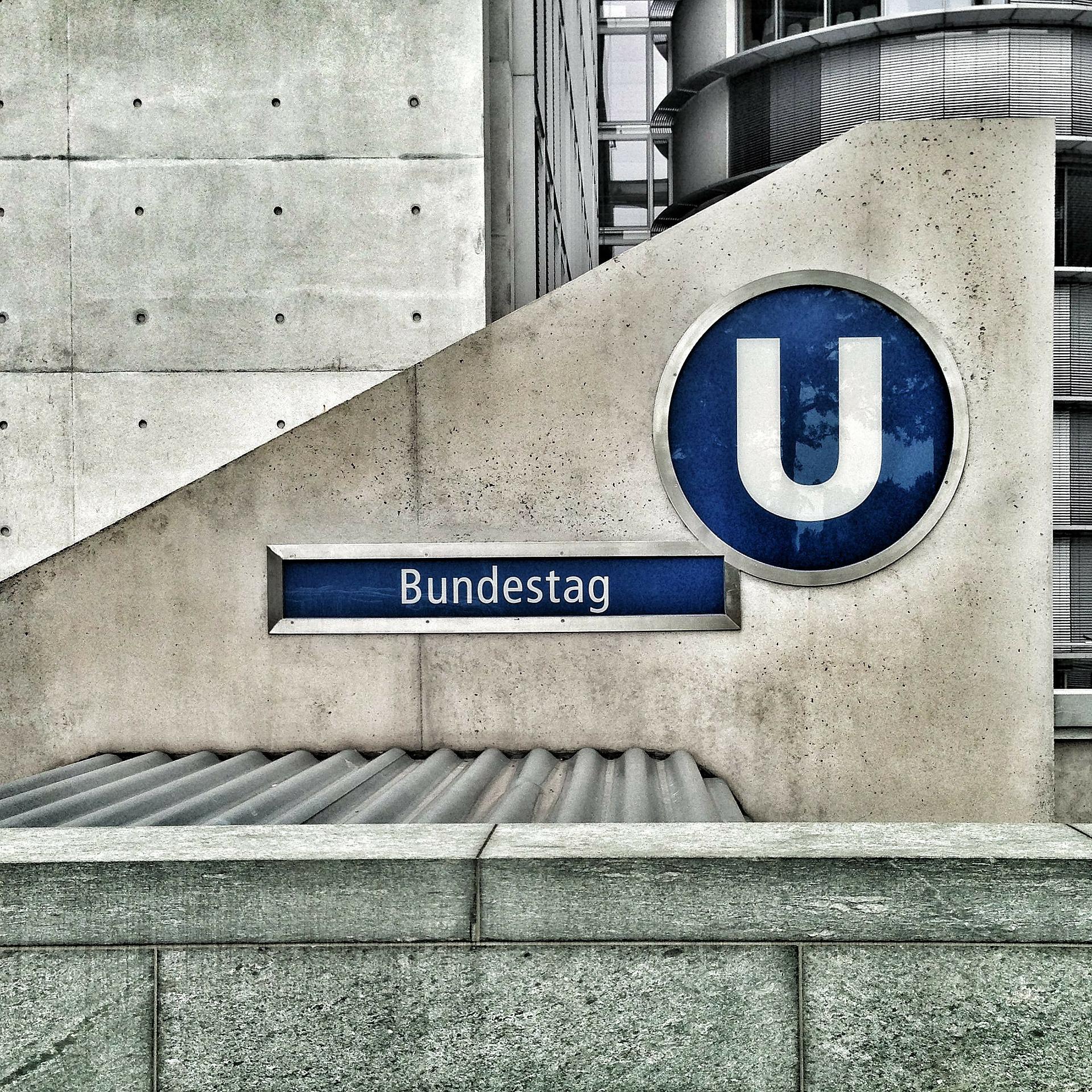 bundestag-gba769aa06_1920