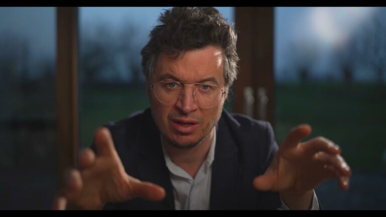 Mattias Desmet | Perspectives on the Pandemic Are We Being Hypnotized, And Do We Like It? A Conversation with Professor Mattias Desmet, PhD Meigem, Belgium | January 24th, 2022