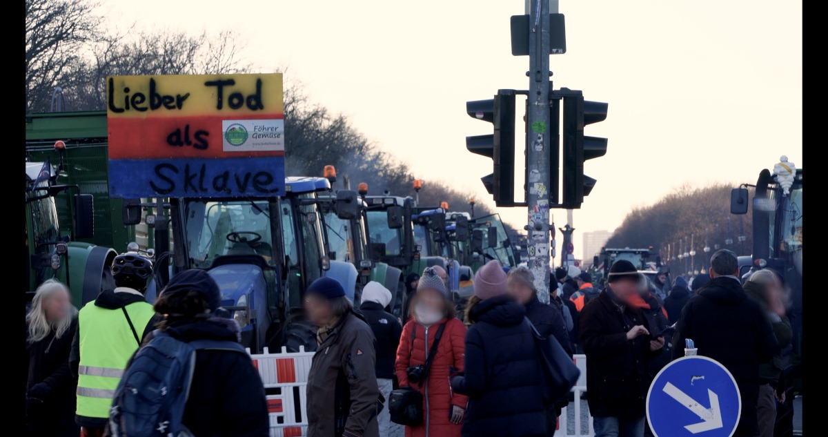 Impressionen - Bauernprotest in Berlin 8. Januar 2024 | OVALmedia