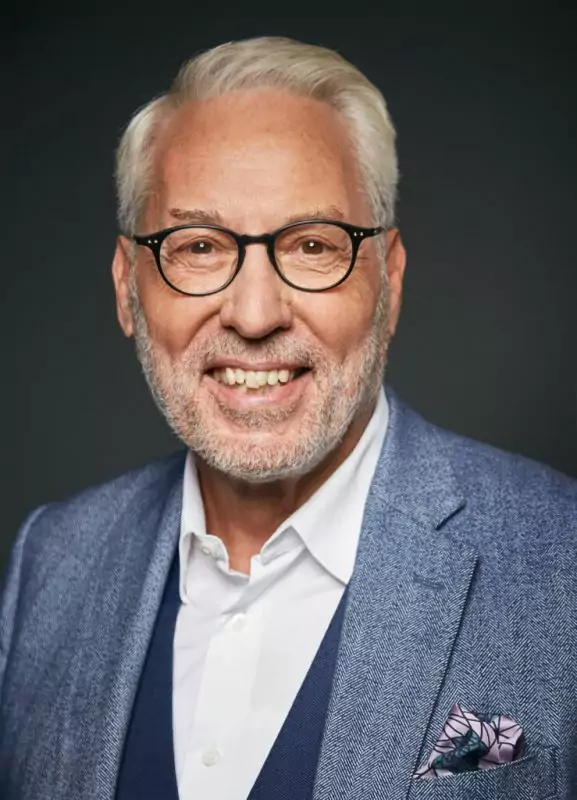 vahrenholt_fritz_255_v1_13x181-739×1024